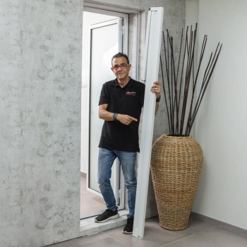 Mosquitera Enrollable Bora Top Sistema Antiviento 1 Hoja