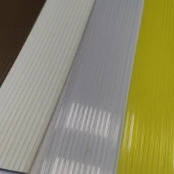 Cortina para puertas Anti-mosca Estriada